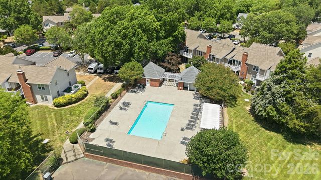 9319 S Vicksburg Park Court, Charlotte, NC 28210