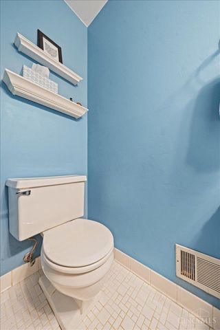 8175 Timbercreek Drive, Anderson Twp, OH 45244