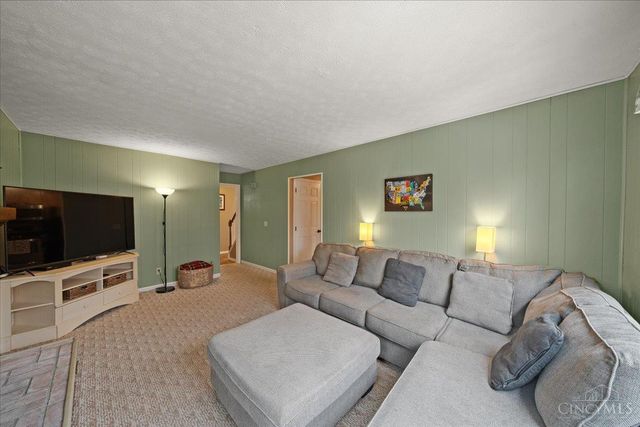 8175 Timbercreek Drive, Anderson Twp, OH 45244