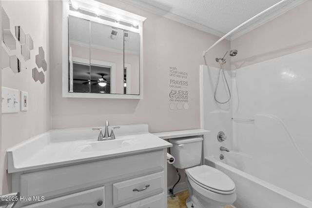 1370 Hope Drive, Greenville, NC 27858