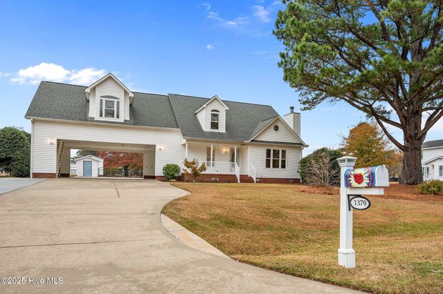 1370 Hope Drive, Greenville, NC 27858