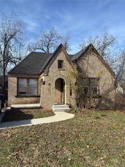 2717 N Drexel Boulevard, Oklahoma City, OK 73107