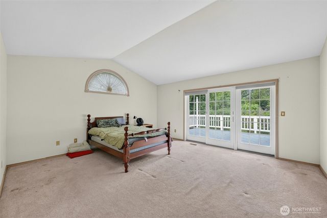 200 Lilac Drive, Mount Vernon, WA 98273