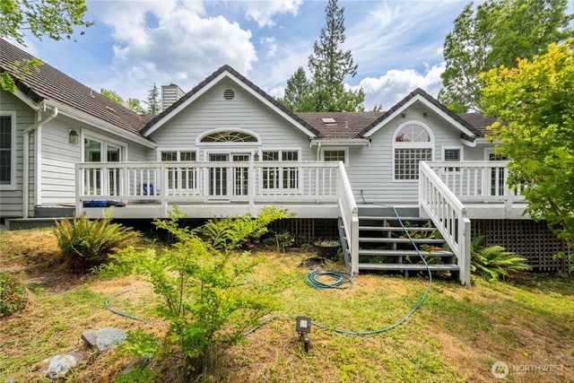 200 Lilac Drive, Mount Vernon, WA 98273