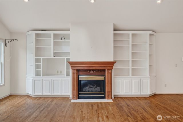 200 Lilac Drive, Mount Vernon, WA 98273