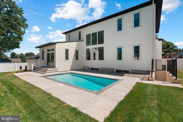 44 PAISLEY RD, Richboro, PA 18954