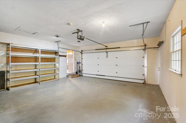 168 Mountain Valley Drive, Hendersonville, NC 28739