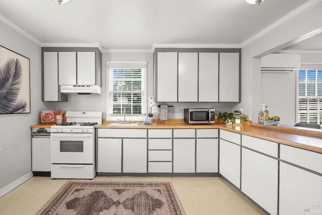 26 Baldwin St, Vallejo, CA 94590