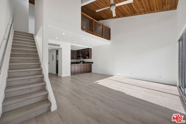 5460 White Oak Avenue G305, Encino (los Angeles), CA 91316