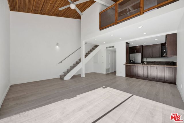 5460 White Oak Avenue G305, Encino (los Angeles), CA 91316