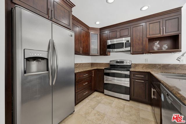 5460 White Oak Avenue G305, Encino (los Angeles), CA 91316