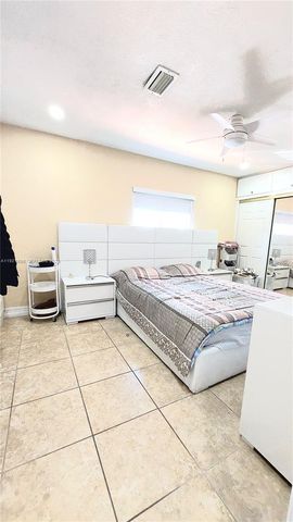 2145 SW 76th Ave, Miami, FL 33155