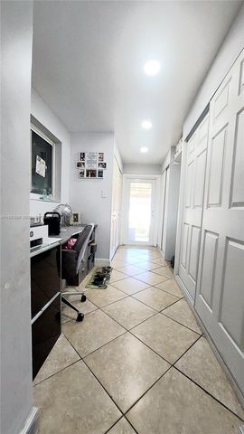 2145 SW 76th Ave, Miami, FL 33155