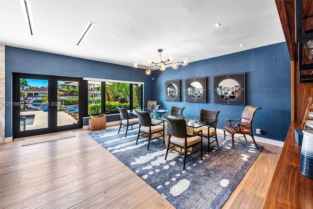 3444 NE 167th St, North Miami Beach, FL 33160