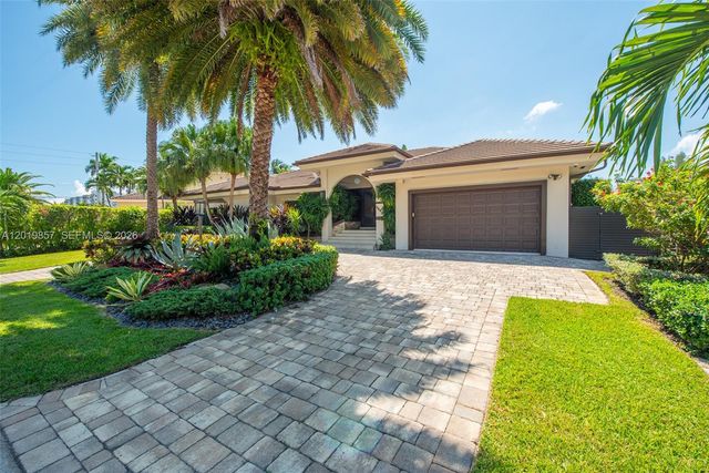 3444 NE 167th St, North Miami Beach, FL 33160
