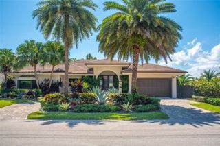 3444 NE 167th St, North Miami Beach, FL 33160