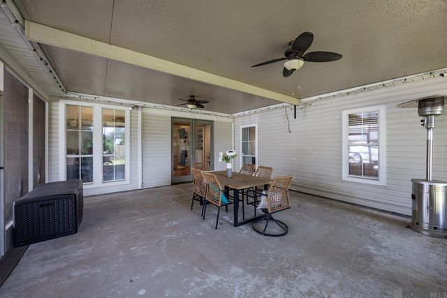 407 Gleason St, Brusly, LA 70719