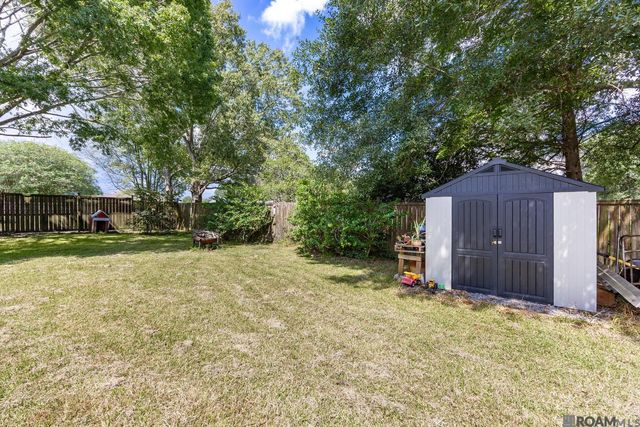 407 Gleason St, Brusly, LA 70719