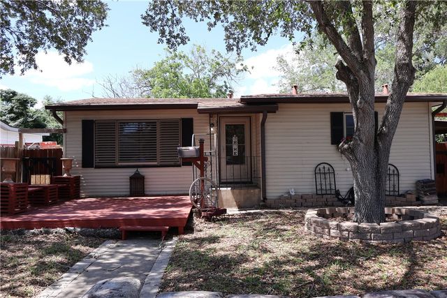 2217 Roslyn St, Corpus Christi, TX 78416