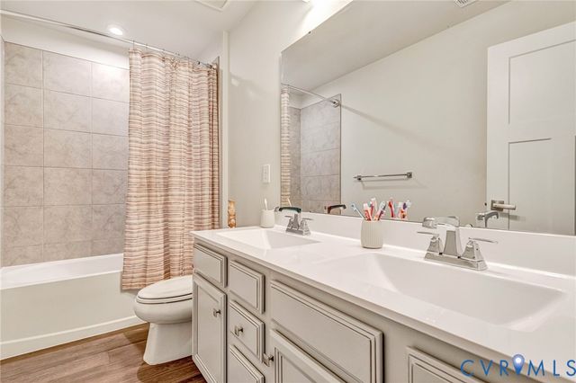 11501 Amara Dr, Chesterfield, VA 23838