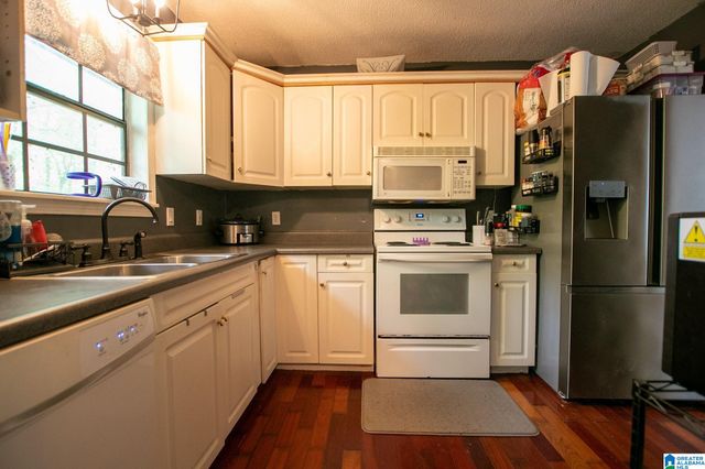 521 FOXFIRE DRIVE, Gardendale, AL 35071