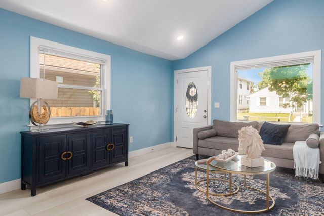 1569 E Blake Avenue, Columbus, OH 43211