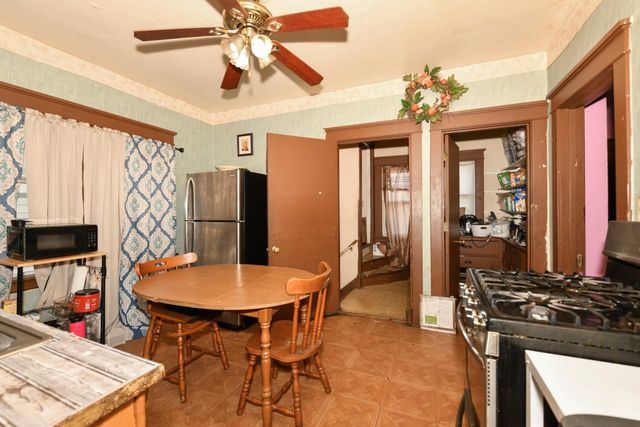 3745 N 25th STREET, Milwaukee, WI 53206