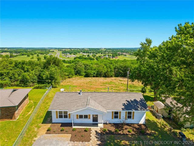 20162 W Stick Ross Mountain, Tahlequah, OK 74464