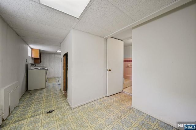304 Gilbert Avenue, Elmwood Park, NJ 07407