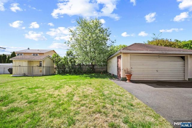 304 Gilbert Avenue, Elmwood Park, NJ 07407