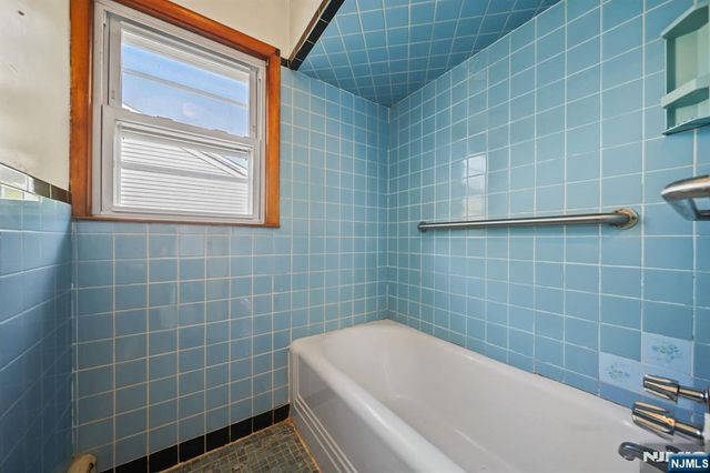 304 Gilbert Avenue, Elmwood Park, NJ 07407
