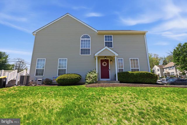 1 GRIMLEY RD, Schwenksville, PA 19473