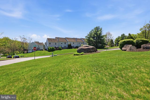 1 GRIMLEY RD, Schwenksville, PA 19473