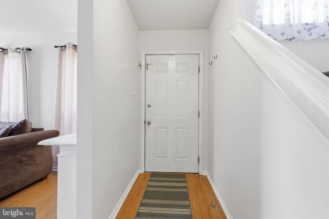 1 GRIMLEY RD, Schwenksville, PA 19473