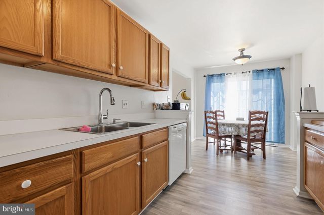 1 GRIMLEY RD, Schwenksville, PA 19473