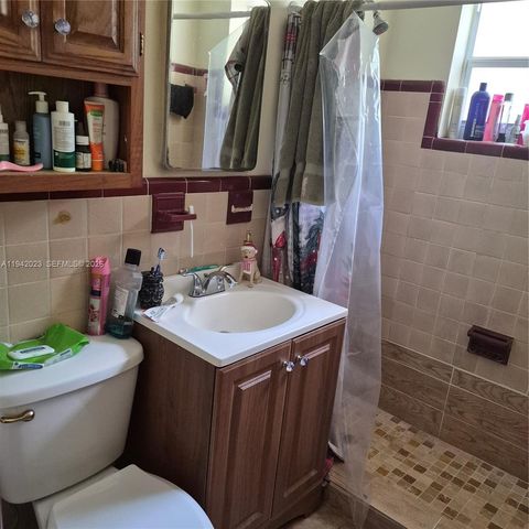 1001 NW 37th Ave, Miami, FL 33125