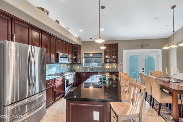 39304 S Mountain Shadow Drive, Tucson, AZ 85739