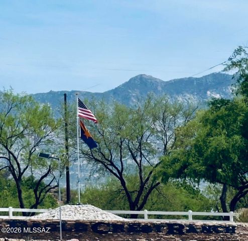39304 S Mountain Shadow Drive, Tucson, AZ 85739