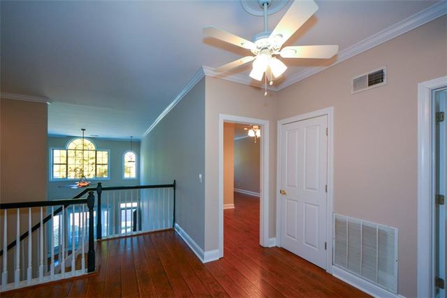 1000 Sterling Court, Roswell, GA 30075