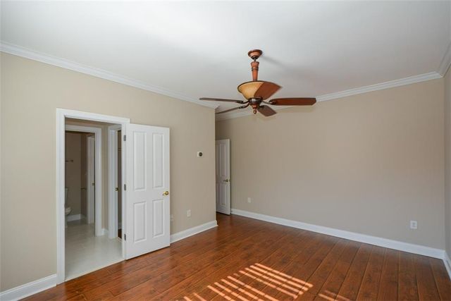 1000 Sterling Court, Roswell, GA 30075