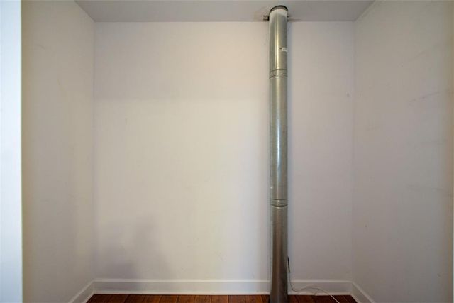 1000 Sterling Court, Roswell, GA 30075