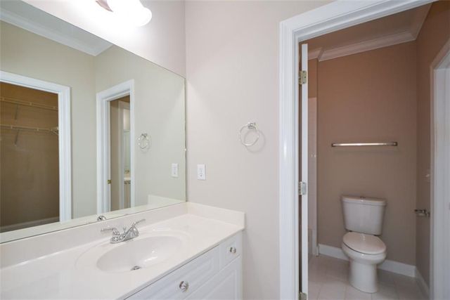 1000 Sterling Court, Roswell, GA 30075