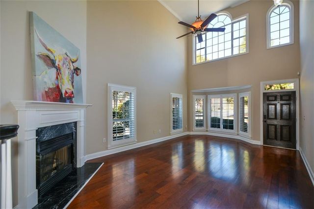 1000 Sterling Court, Roswell, GA 30075