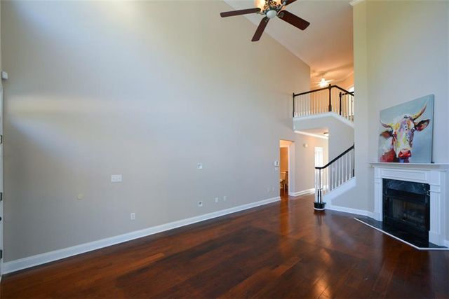 1000 Sterling Court, Roswell, GA 30075