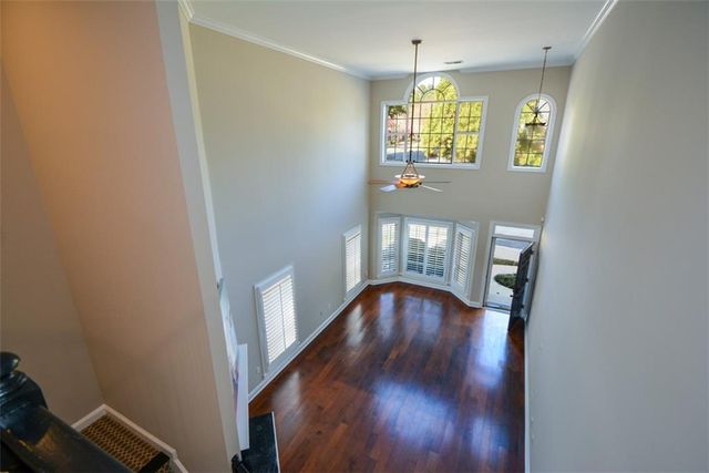 1000 Sterling Court, Roswell, GA 30075