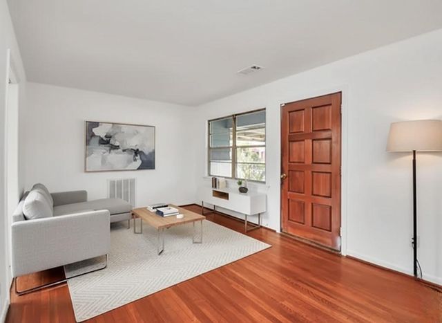 8534 Fillmore Street, Houston, TX 77029