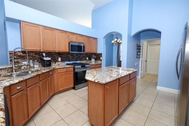 1620 PARKGLEN CIRCLE, Apopka, FL 32712