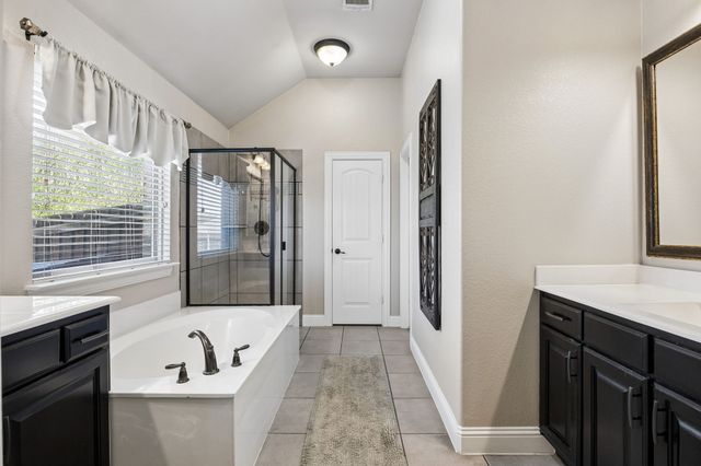 3917 Gatewick Drive, Rockwall, TX 75087