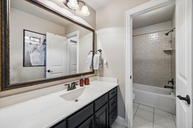 3917 Gatewick Drive, Rockwall, TX 75087