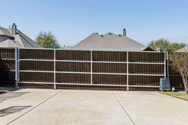 3917 Gatewick Drive, Rockwall, TX 75087